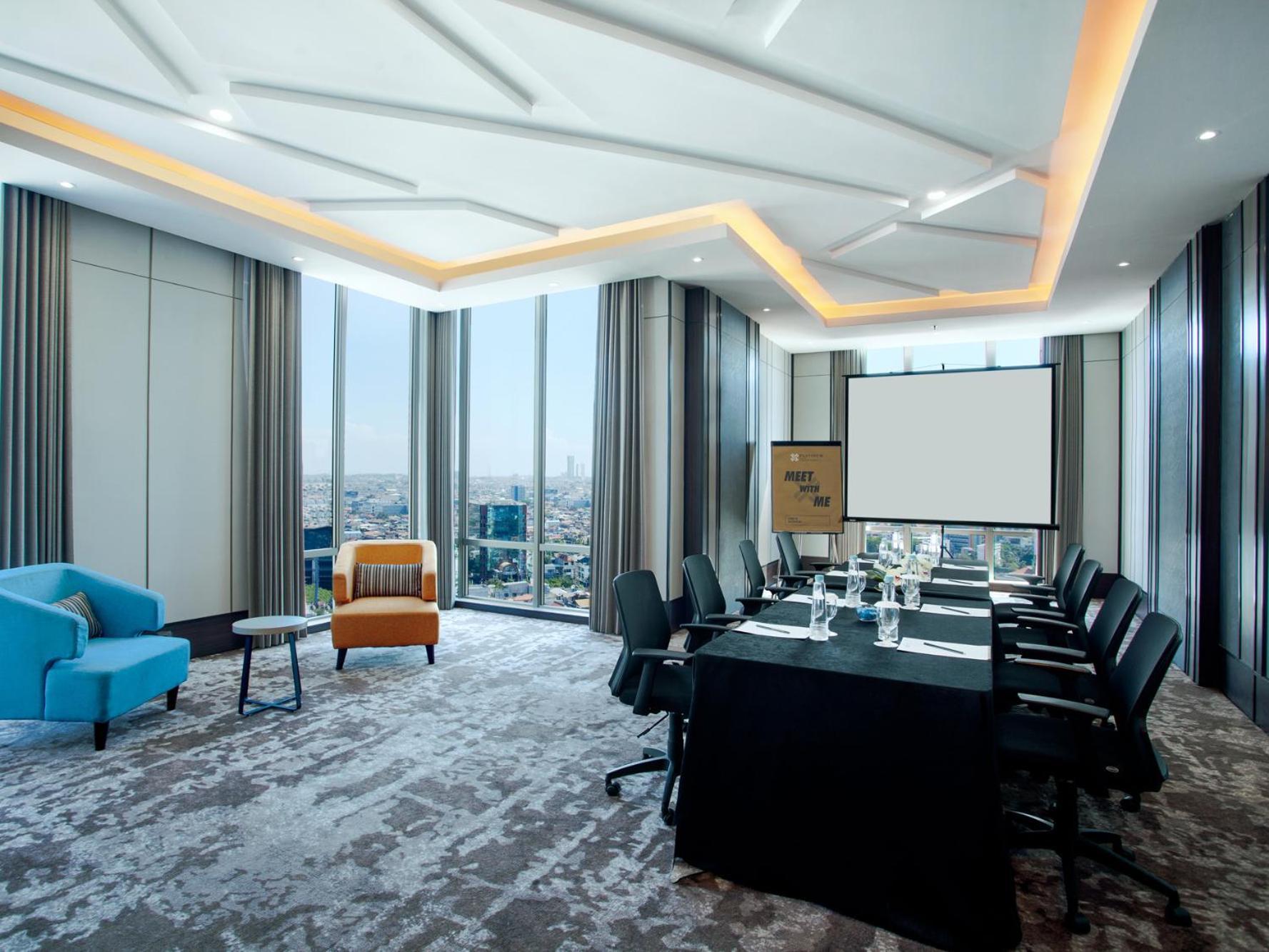 Platinum Hotel Tunjungan Surabaya Esterno foto